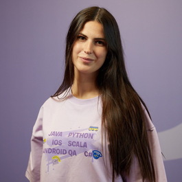 Анна Мавлютова 